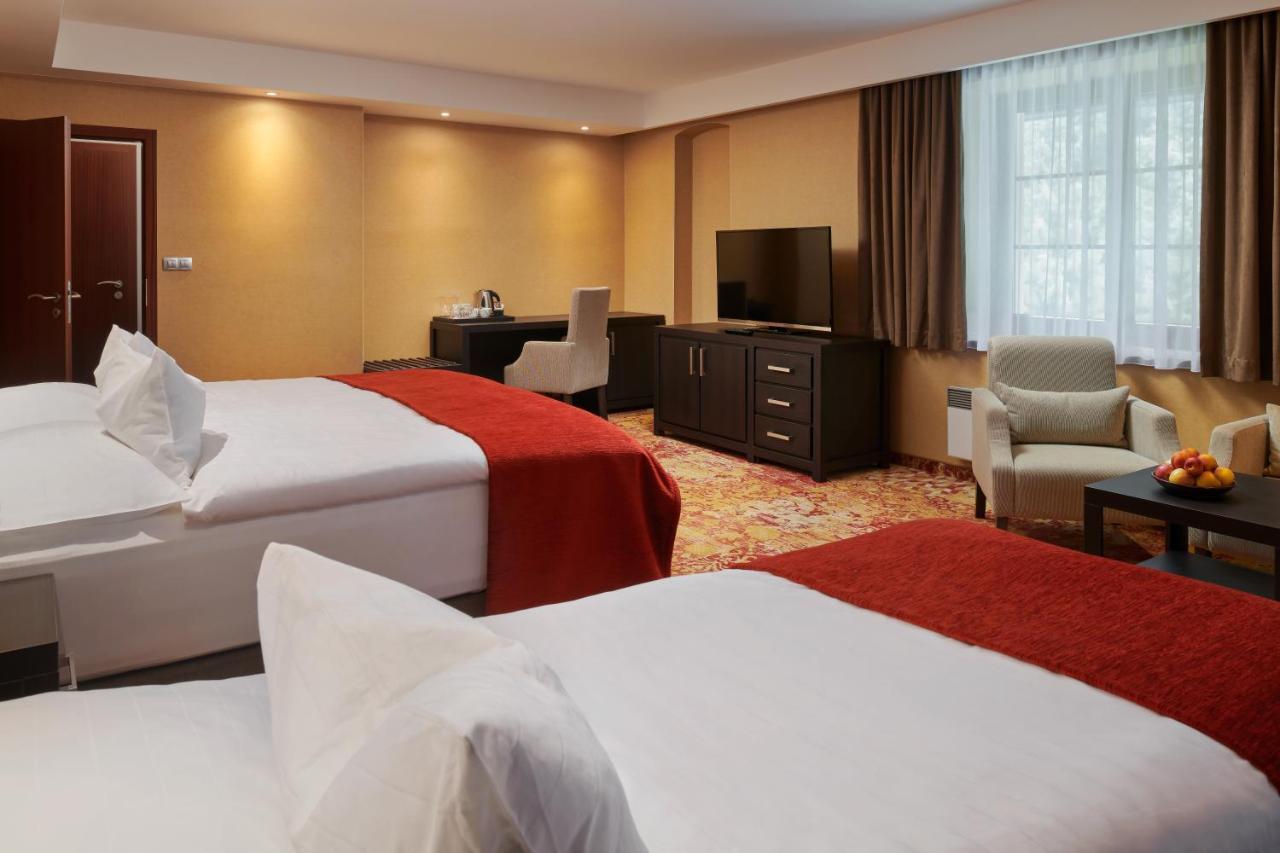 Hotel Singer Лудвиков Экстерьер фото