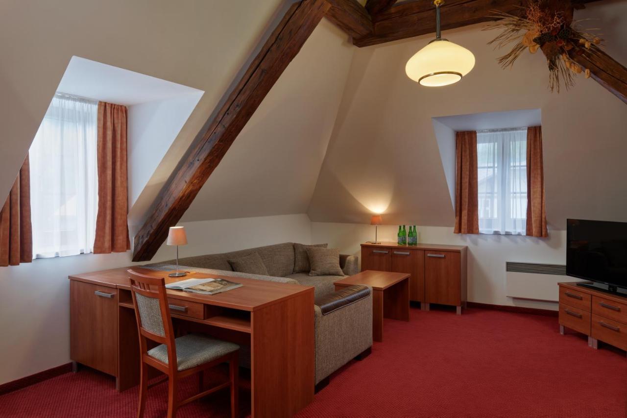 Hotel Singer Лудвиков Экстерьер фото